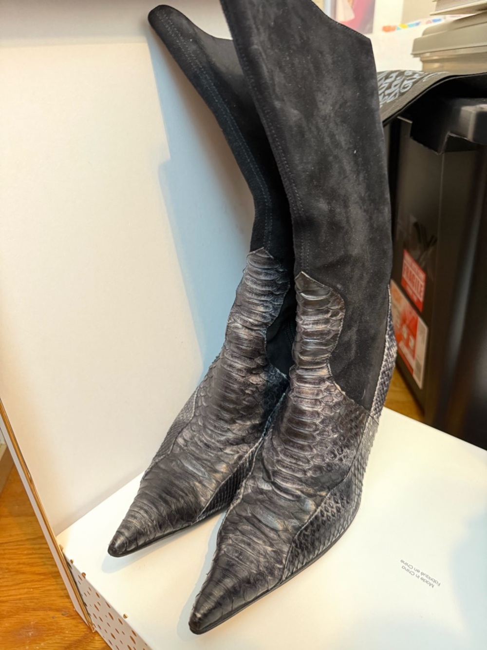 Vintage Italian python and suede Stiletto Boots - Picture 5 of 14